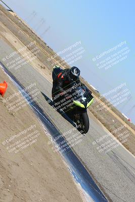media/Mar-07-2022-Fun Track Dayz (Mon) [[9cc4a7dca7]]/Novice Group/145pm (Grapevine)/